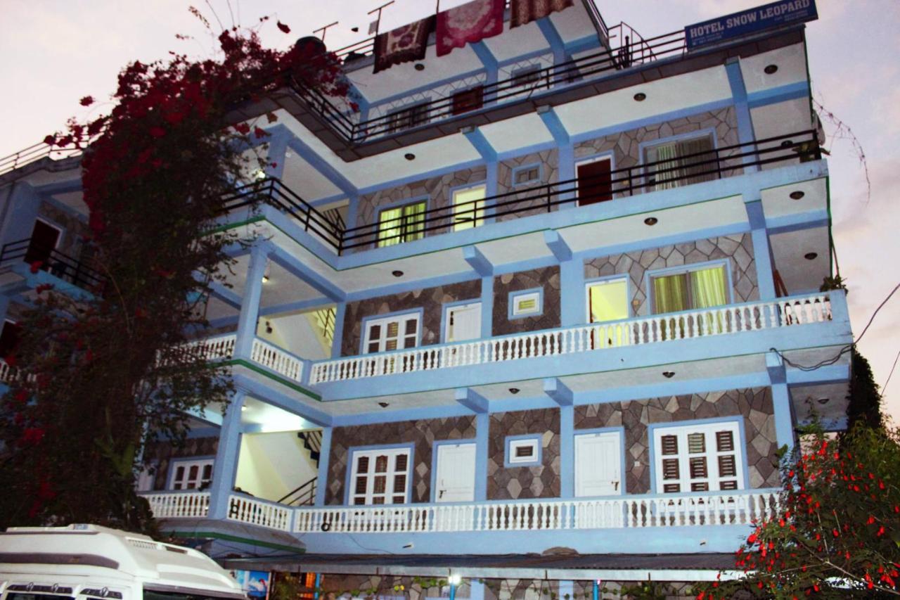 Hotel Snow Leopard Pokhara Buitenkant foto