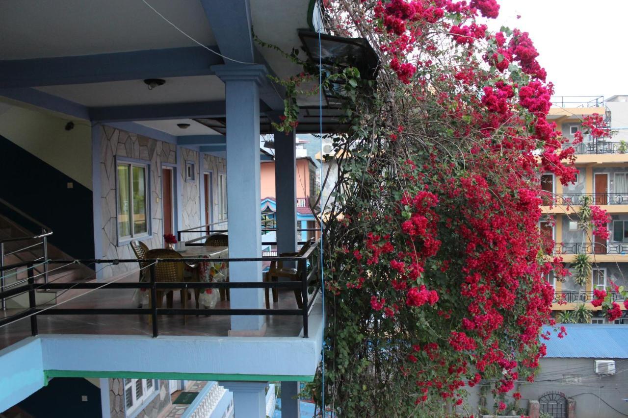 Hotel Snow Leopard Pokhara Buitenkant foto